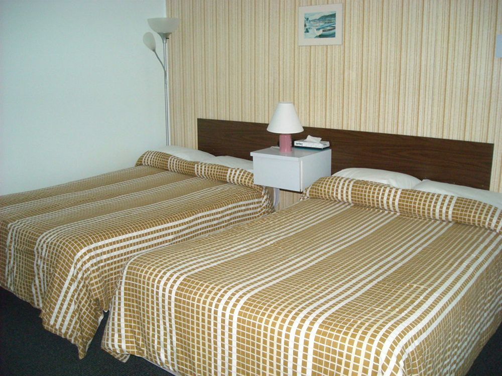 Motel Le Noroit L'Anse-au-Griffon Zewnętrze zdjęcie