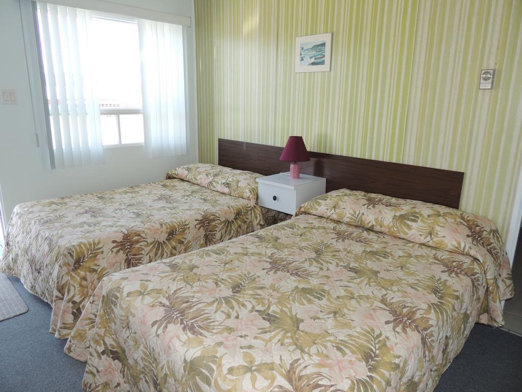 Motel Le Noroit L'Anse-au-Griffon Zewnętrze zdjęcie