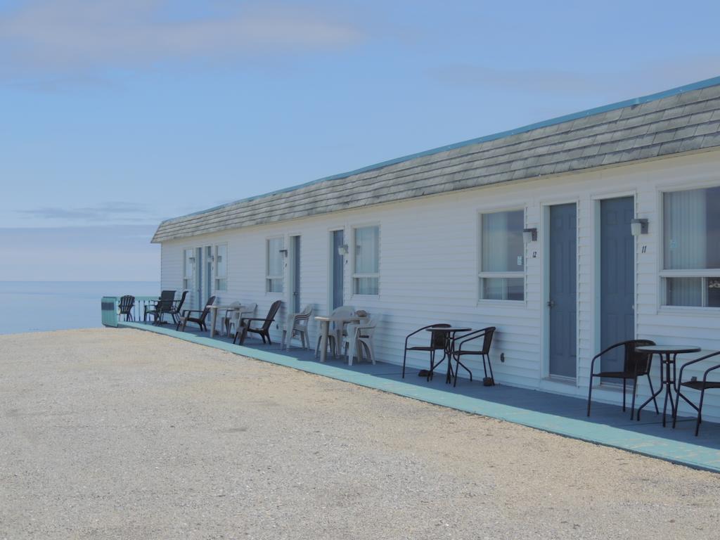 Motel Le Noroit L'Anse-au-Griffon Zewnętrze zdjęcie